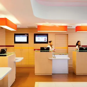 3* Hotel Ibis Paris La Défense Esplanade