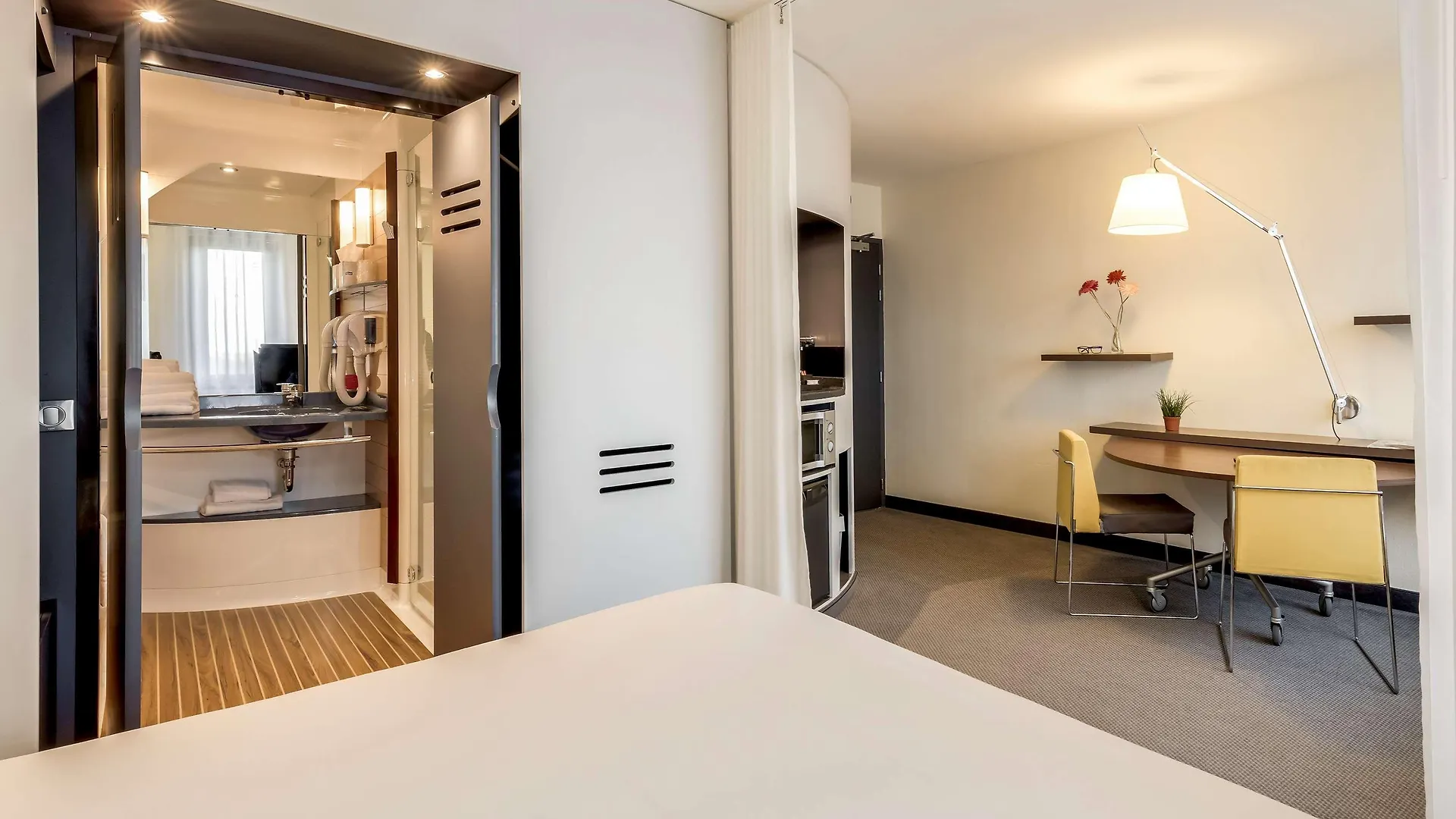 Novotel Suites Paris Cdg Airport Villepinte Roissy-en-France