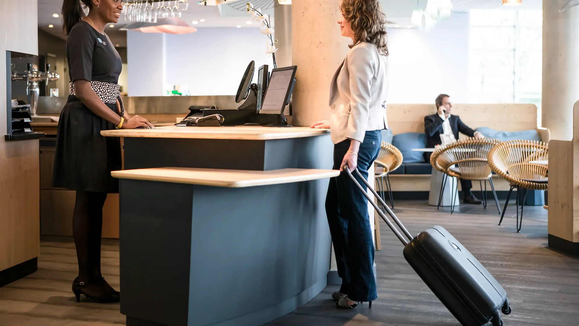 Novotel Suites Paris Cdg Airport Villepinte Руасси-эн-Франс 4*,