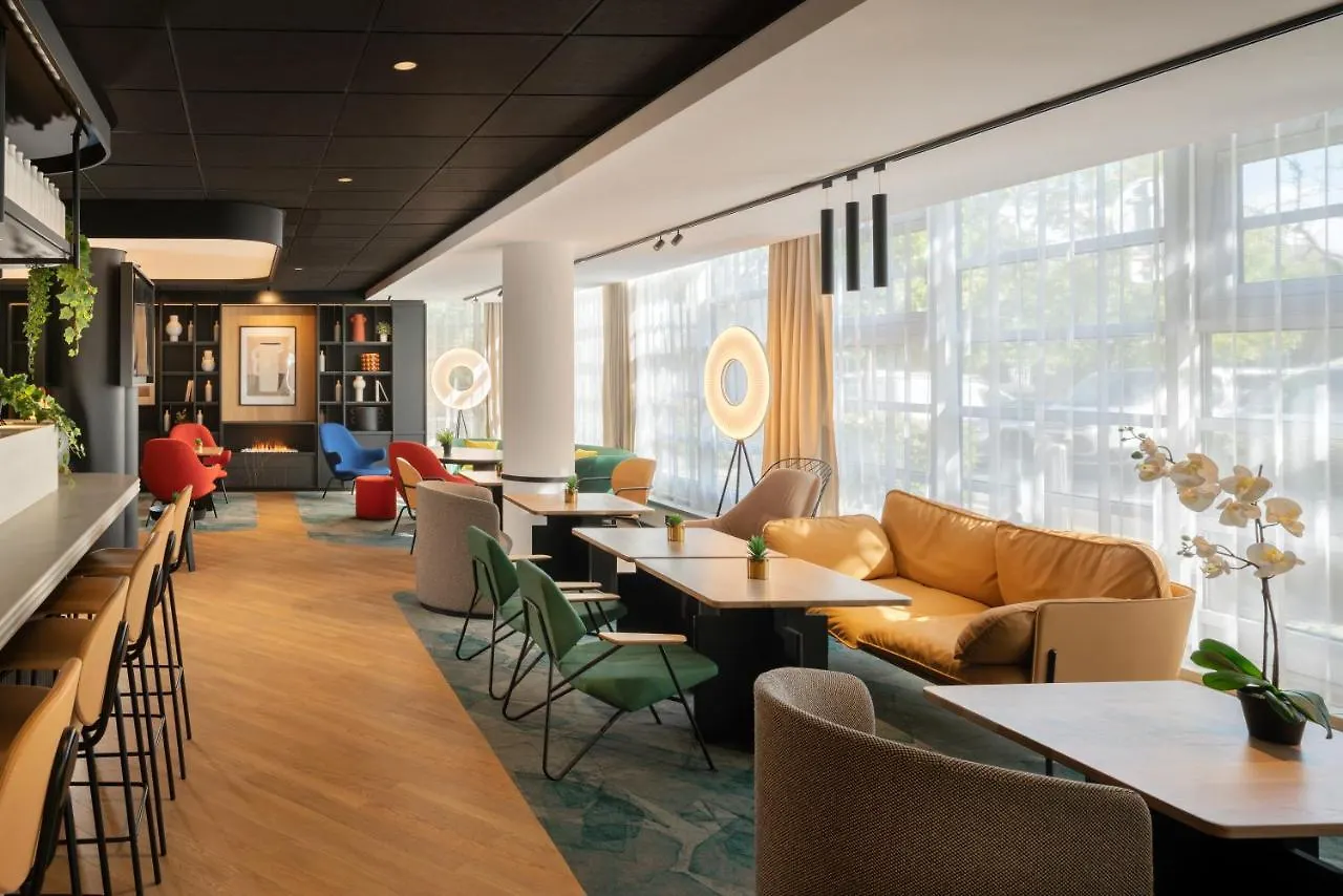 **** Hotel Novotel Suites Paris Cdg Airport Villepinte Roissy-en-France Francia