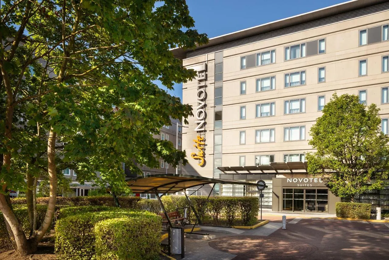 רואיסי-אן-פרנס Novotel Suites Paris Cdg Airport Villepinte מלון